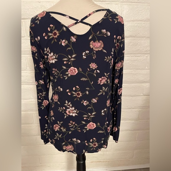 Faded Glory Navy with Pink Floral Design Long-sleeved Blouse, Sz XL - Picture 2 of 6
